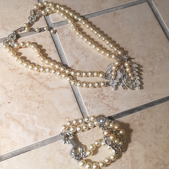 Vintage Emmons Faux Pearl Statement Set - Picture 3 of 3